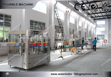 สายการบรรจุน้ำบริสุทธิ์สำหรับขวด PET ควบคุม PLC SUS 304 ประหยัดพลังงาน